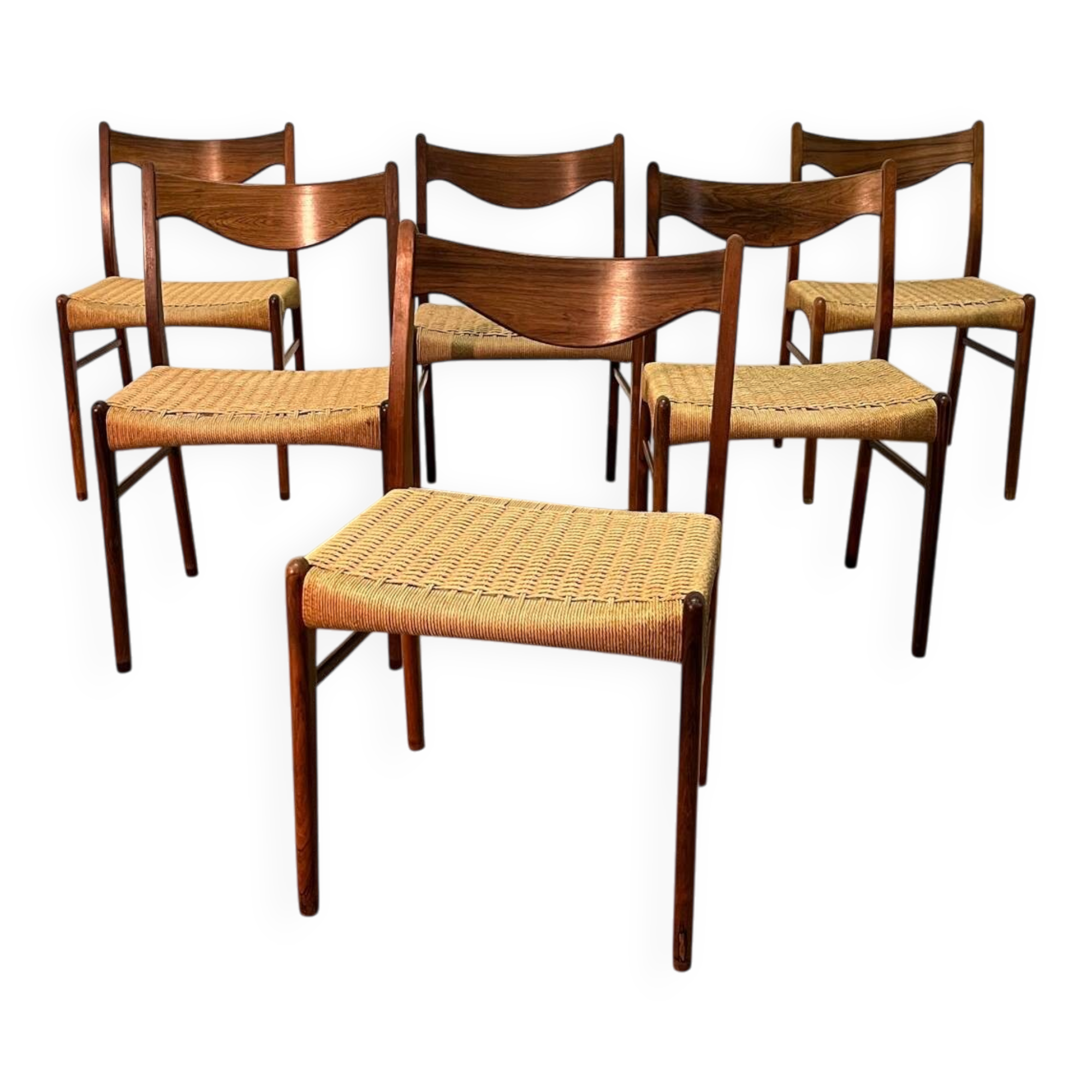 6 Scandinavian chairs in rope