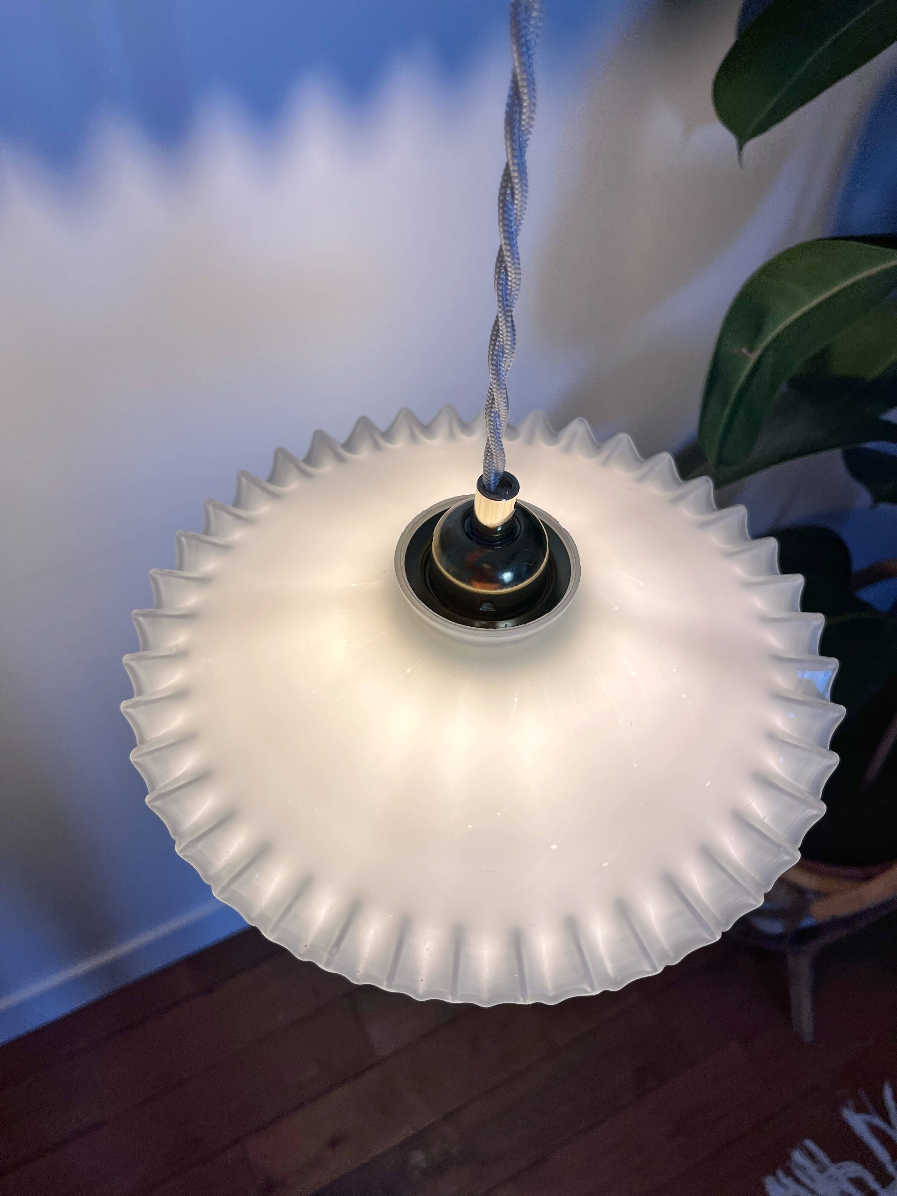 Vintage 1950s entirely white serrated opaline pendant light