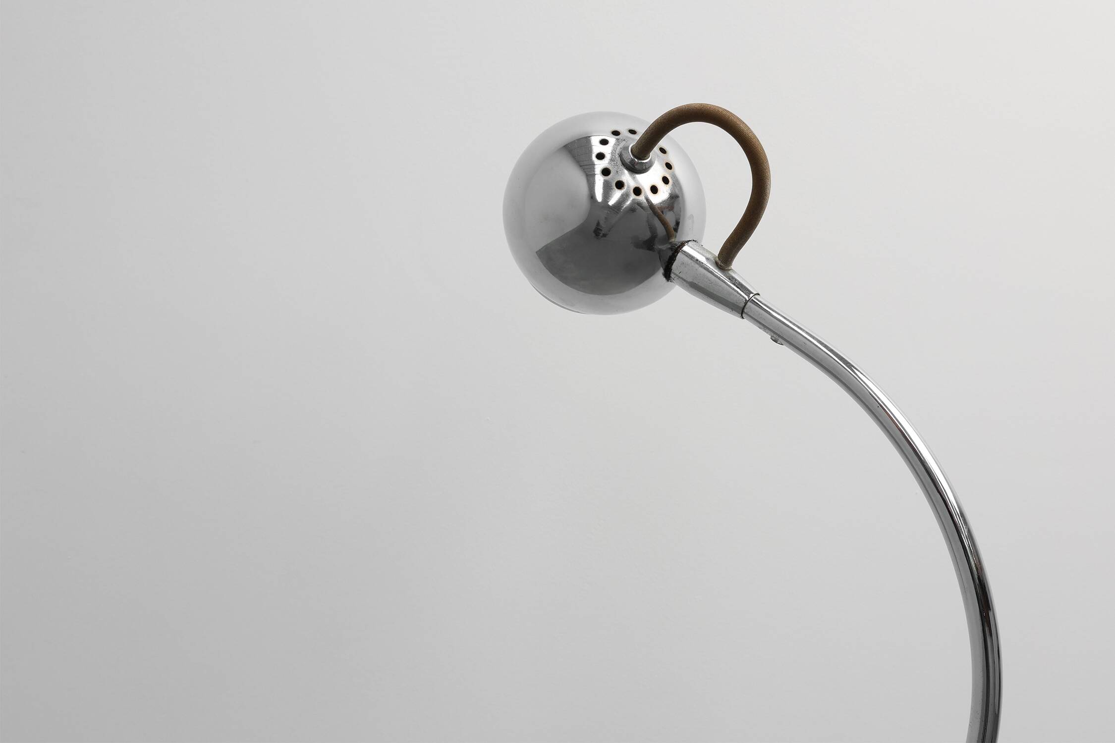 Lampadaire chromé de style Mid-Century, par Nordlux, Danemark, années 1970