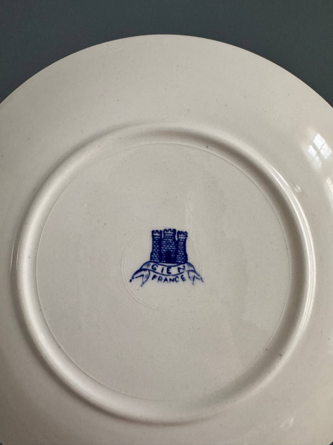 Set of 11 Gien earthenware dessert plates