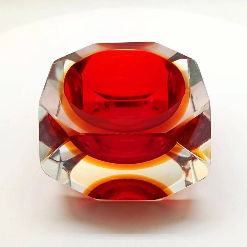 1960s square multifaceted ashtray or catch-all in Murano glass by Flavio Poli for Seguso. Made in Italy.
