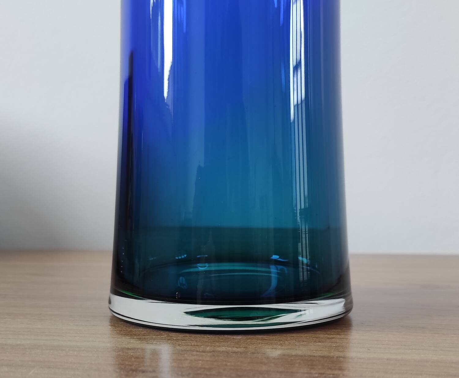 Vintage Bohemian Sommerso vase