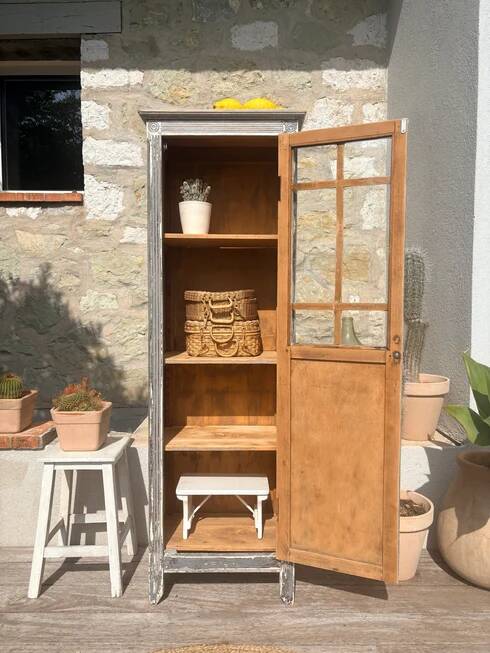 Petite armoire vitrée vintage « Simone »