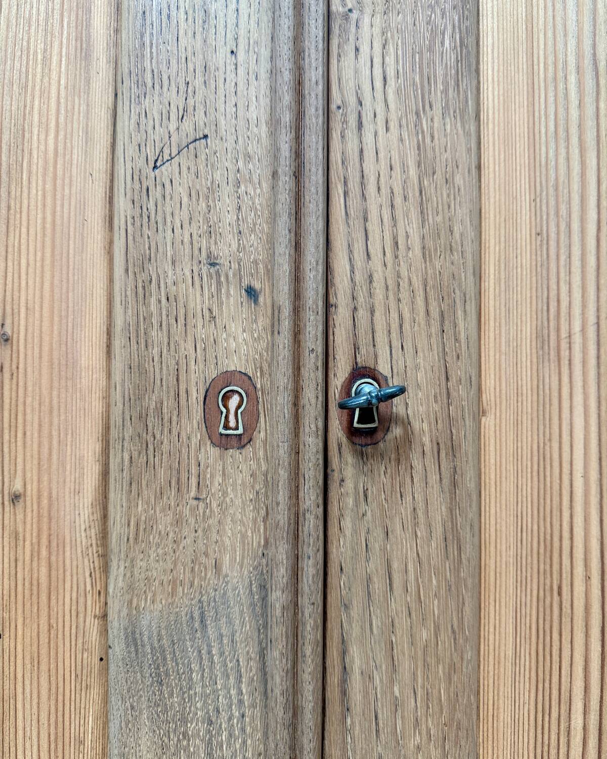 Chic country two-piece sideboard (renovated)