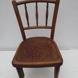 Chaise d'enfant ancienne en bois