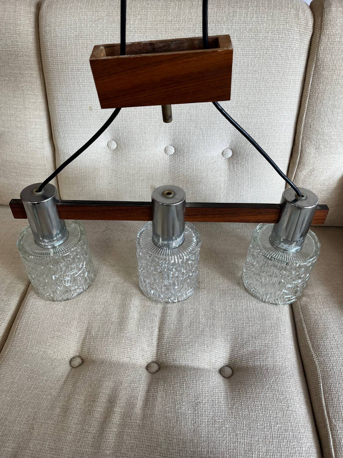 Suspension scandinave en palissandre et chrome 1970