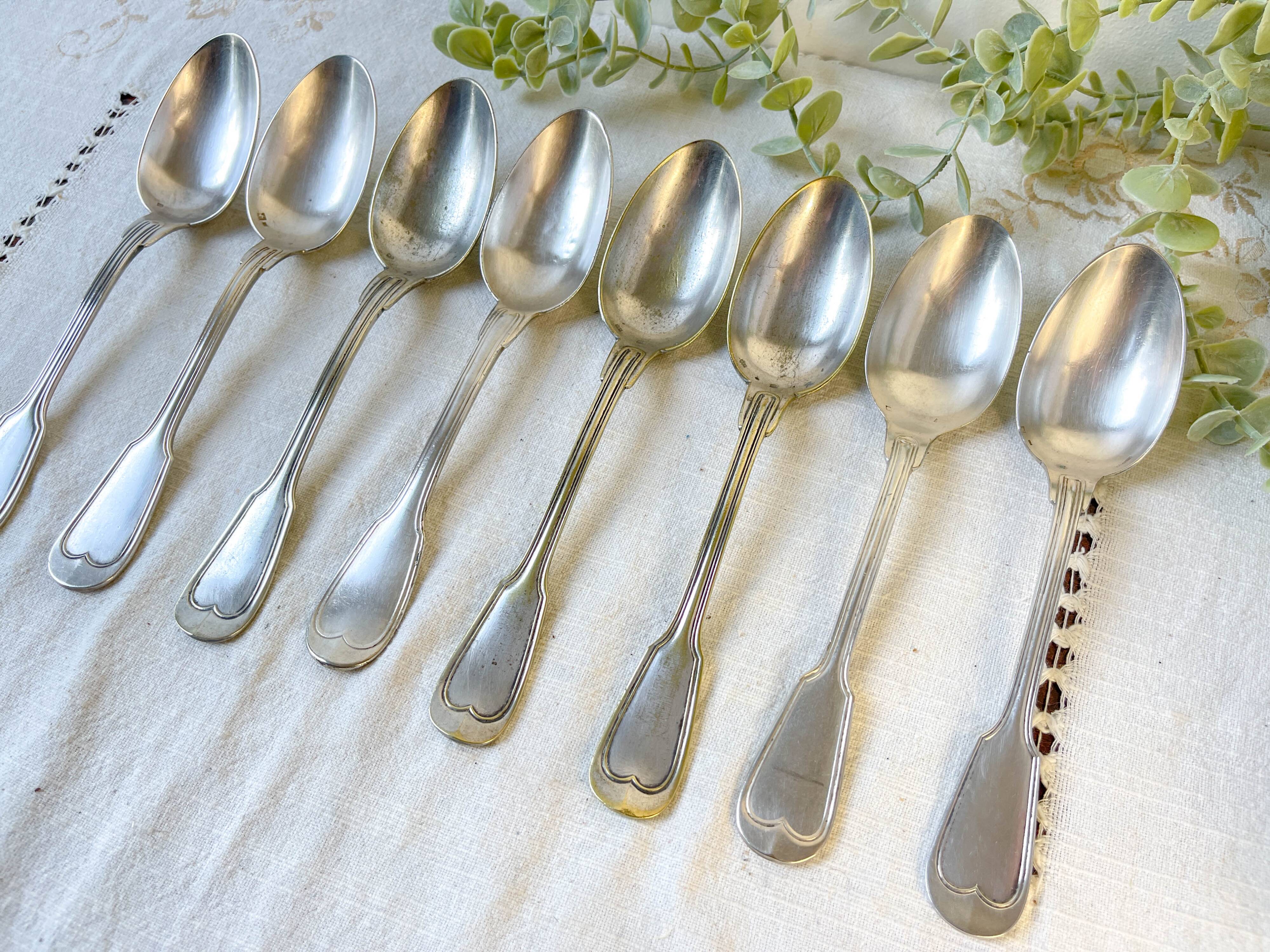 Set of 8 vintage silver plated soup spoons