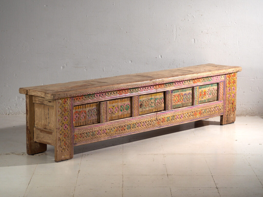 Antique carved low cabinet with drawers in pine – Xinjiang, circa 1900