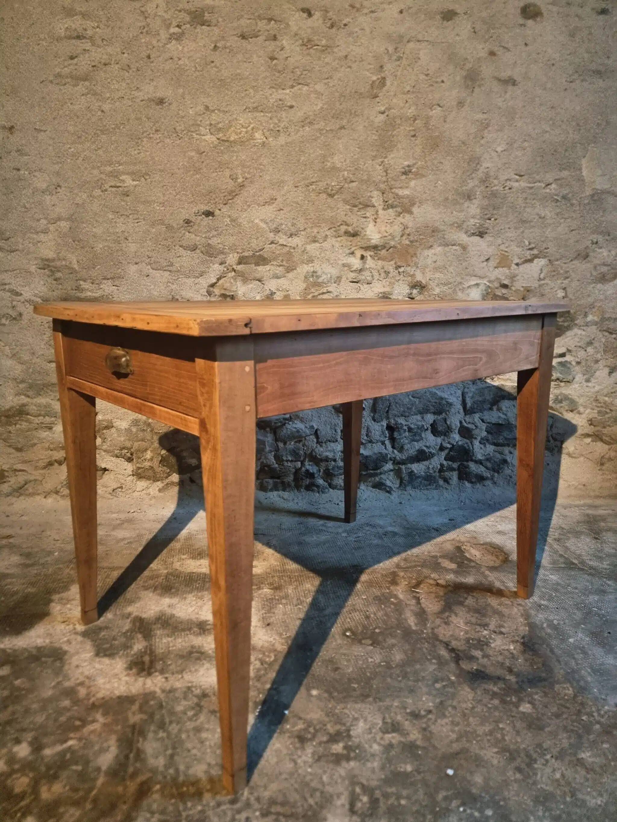 French rural farmhouse table with two drawers, 19th century.