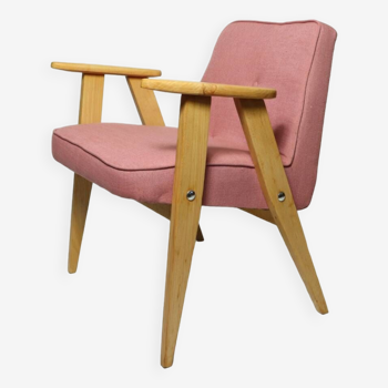 Fauteuil en bois scandinave rouge rosé design par Chierowski 1962 rénové chaise de salon patio jardin milieu de siècle modern