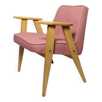 Fauteuil en bois scandinave rouge rosé design par Chierowski 1962 rénové chaise de salon patio jardin milieu de siècle moderne