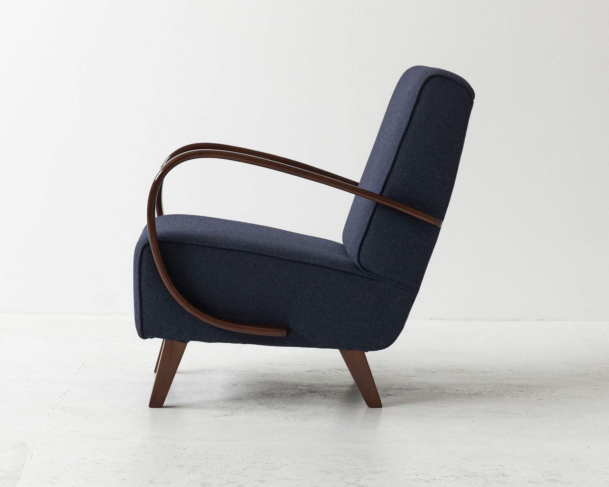 Jindrich Halabala H-410 armchair, 30's
