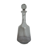 Hand-cut glass decanter, faceted glass cap