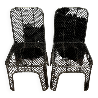 Pair of industrial design chairs in woven iron circa 1980