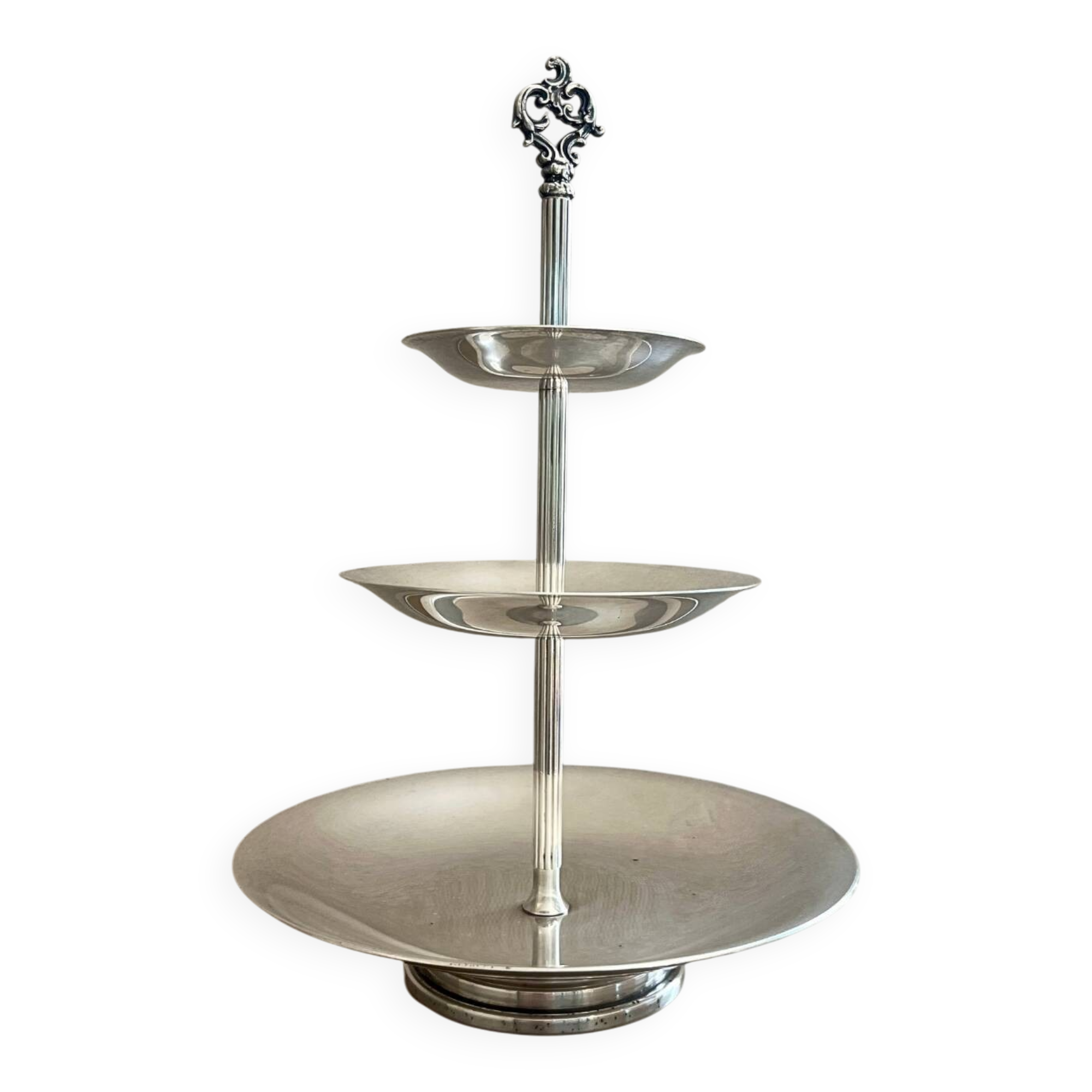 Vintage silver metal display stand – 3 tiers