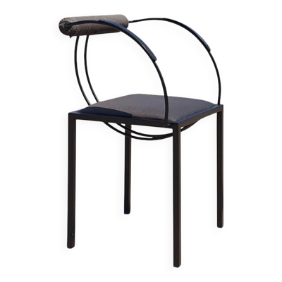 Chaise postmoderne Artelano 1980 au design français