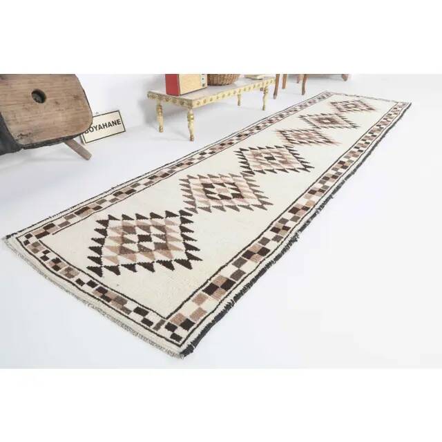 Vintage Turkish Oushak Handmade Wool Cotton White Runner Rug 90x338