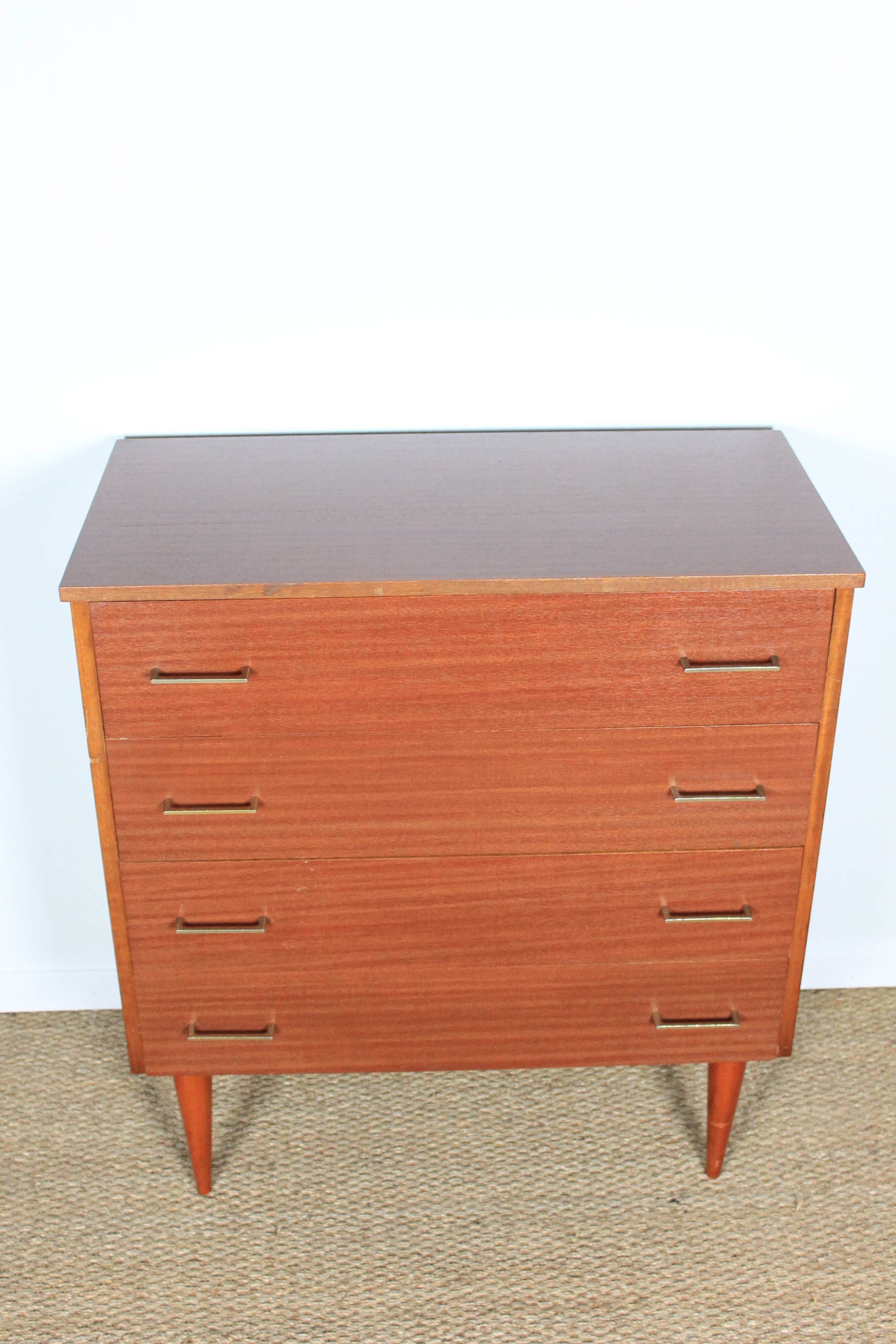 Commode vintage