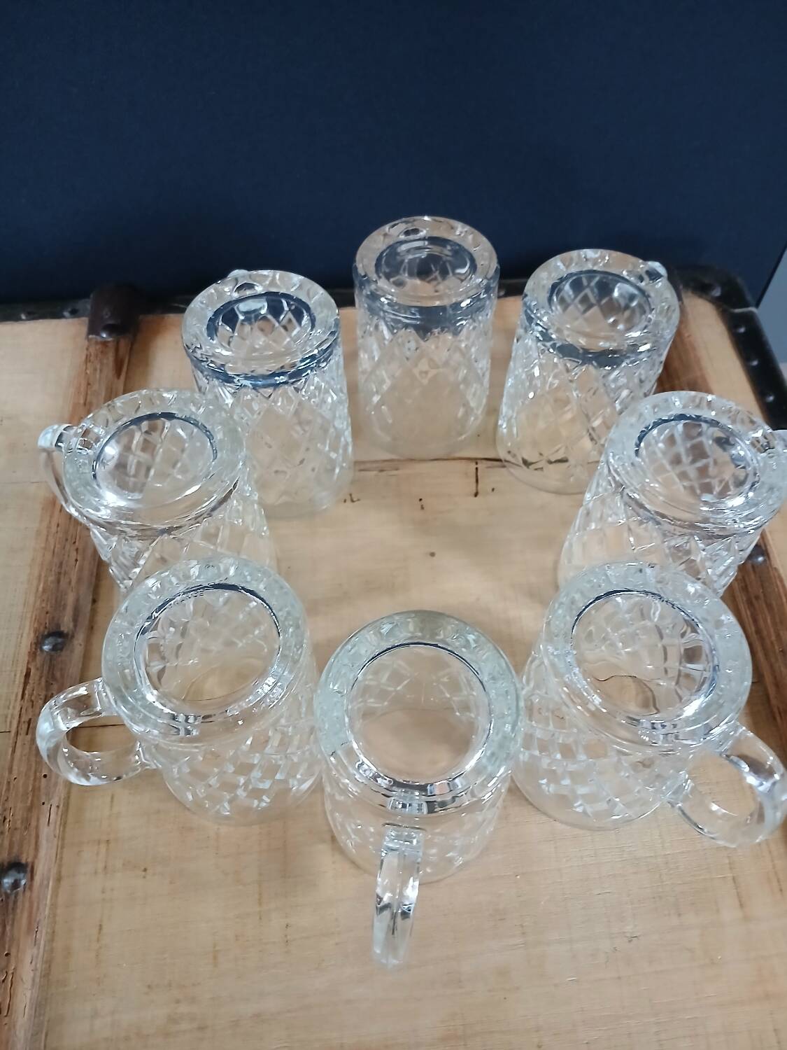 8 antique chiseled glass glasses / mugs