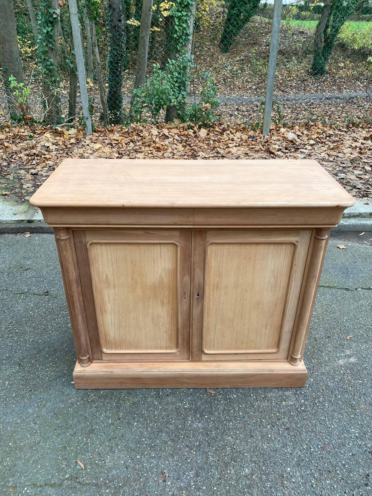 Buffet impérial rénové en bois du 20ème 120cm