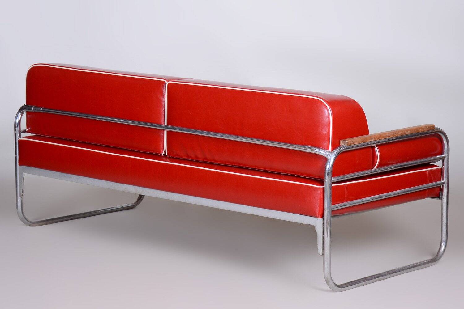 Bauhaus Sofa in Beech & Leather attributed to Thonet, 1930s