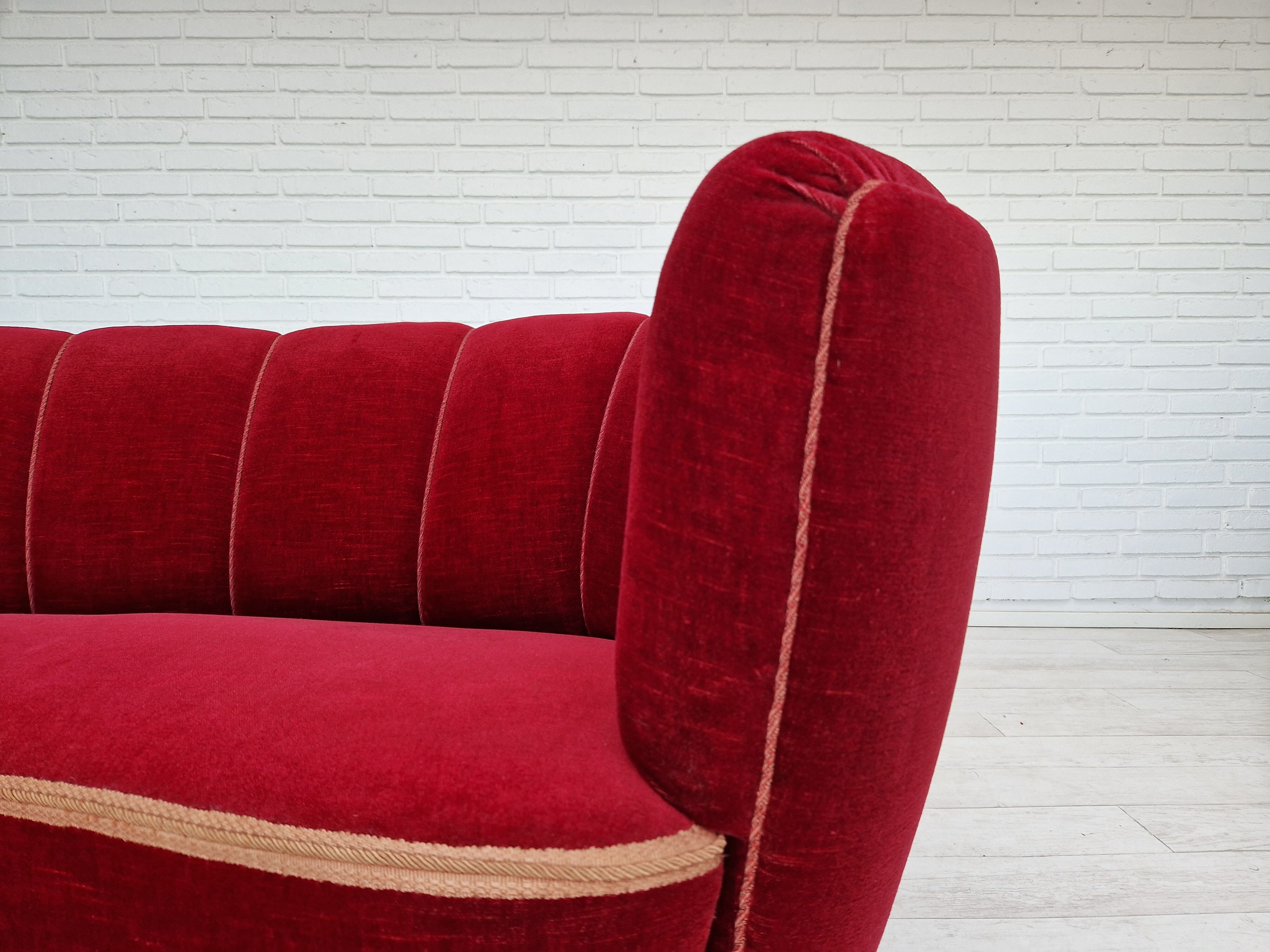 1960s danish vintage 2 seater "banana" sofa