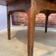 Table ovale en bois massif