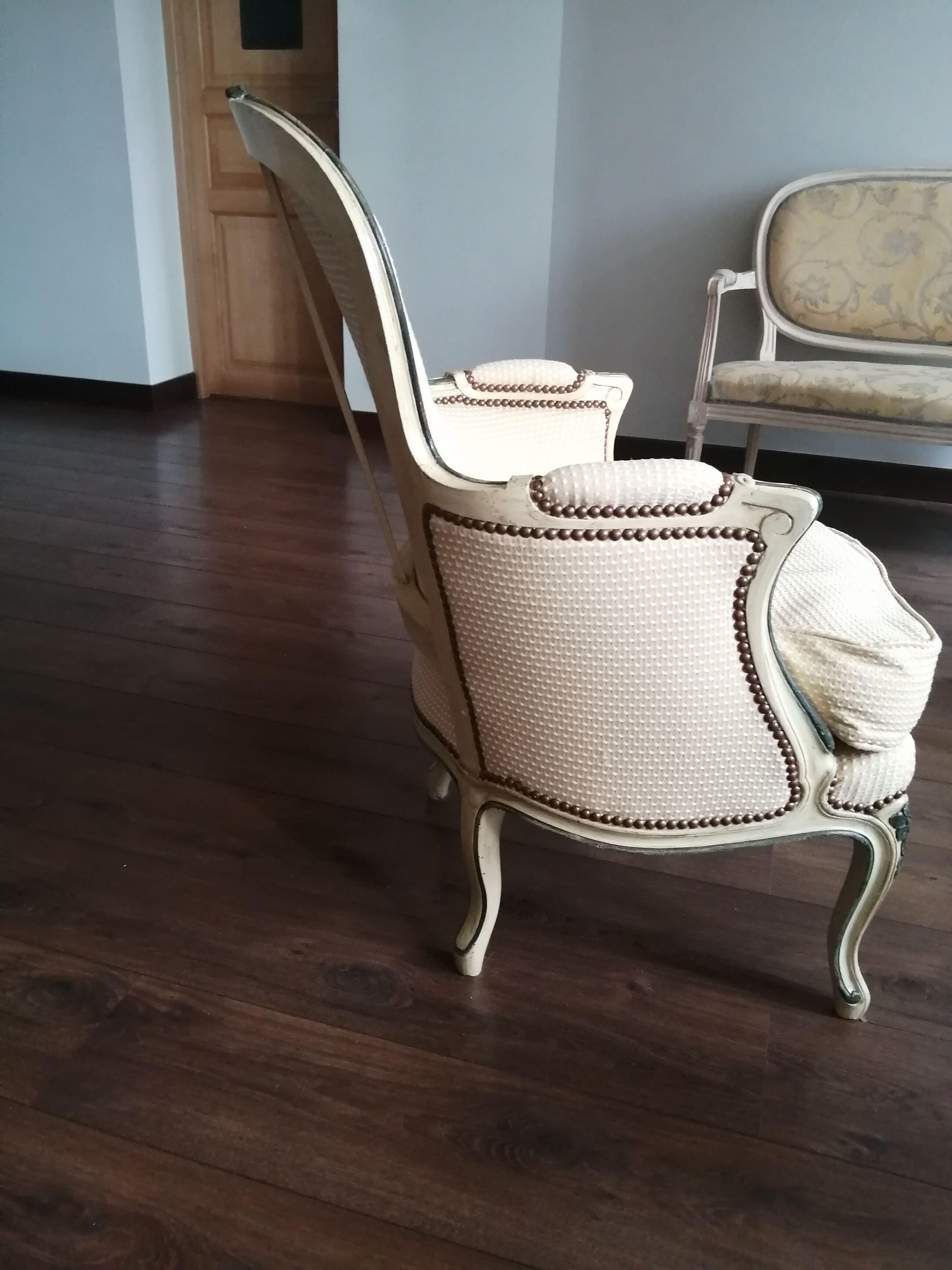 Shepherdess armchair