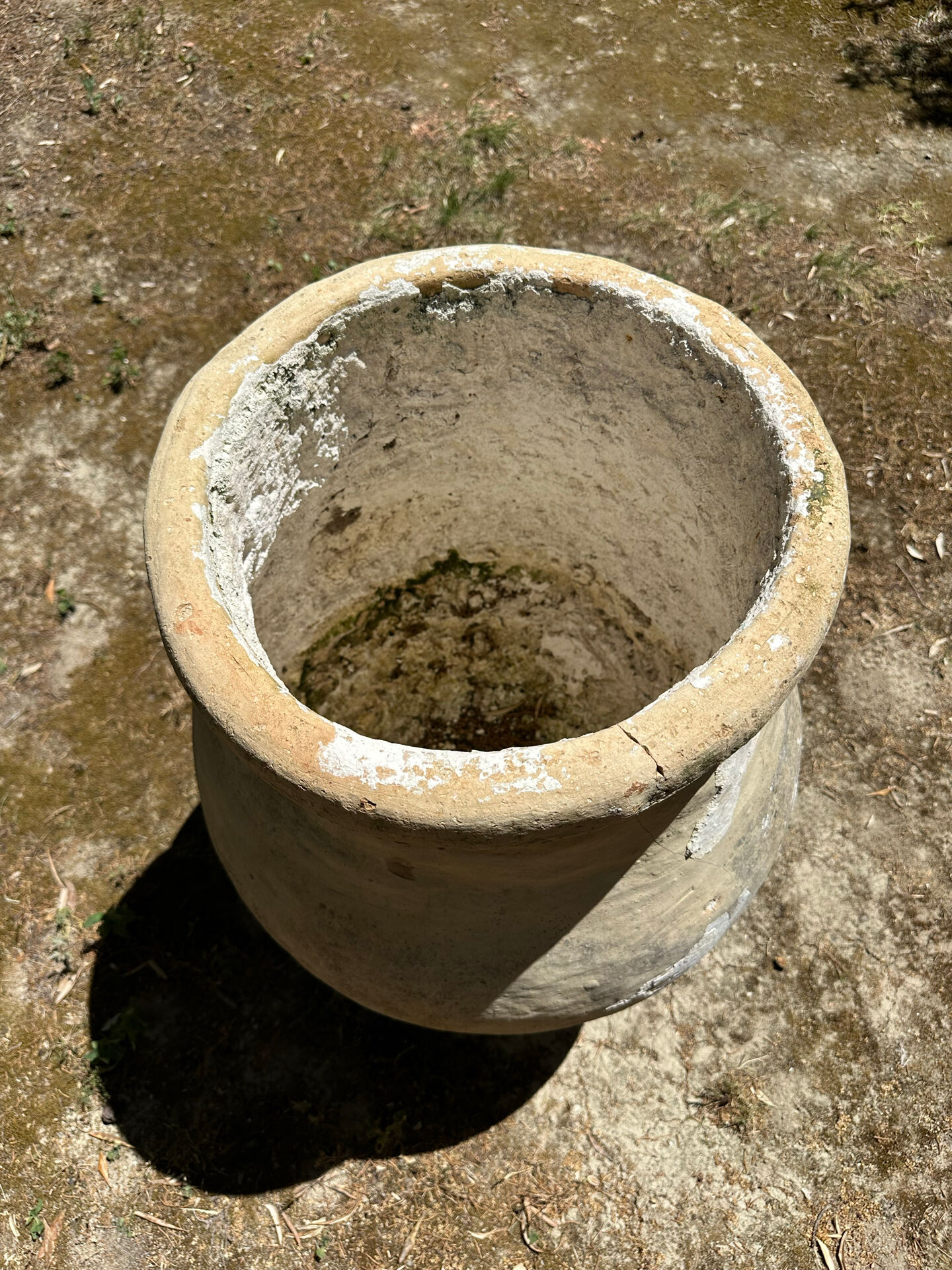 Ancient terracotta pottery jar