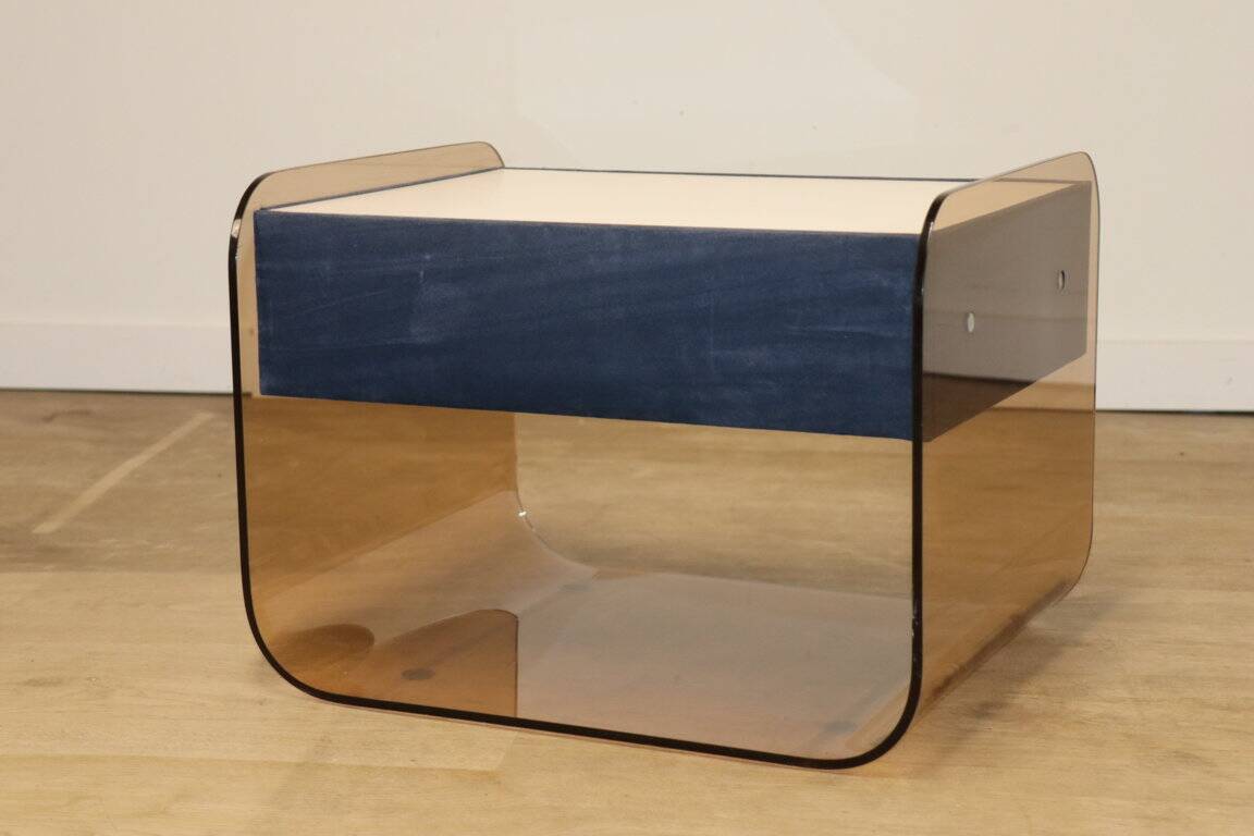 Table de chevet vintage style Michel Dumas en plexiglass, 1970