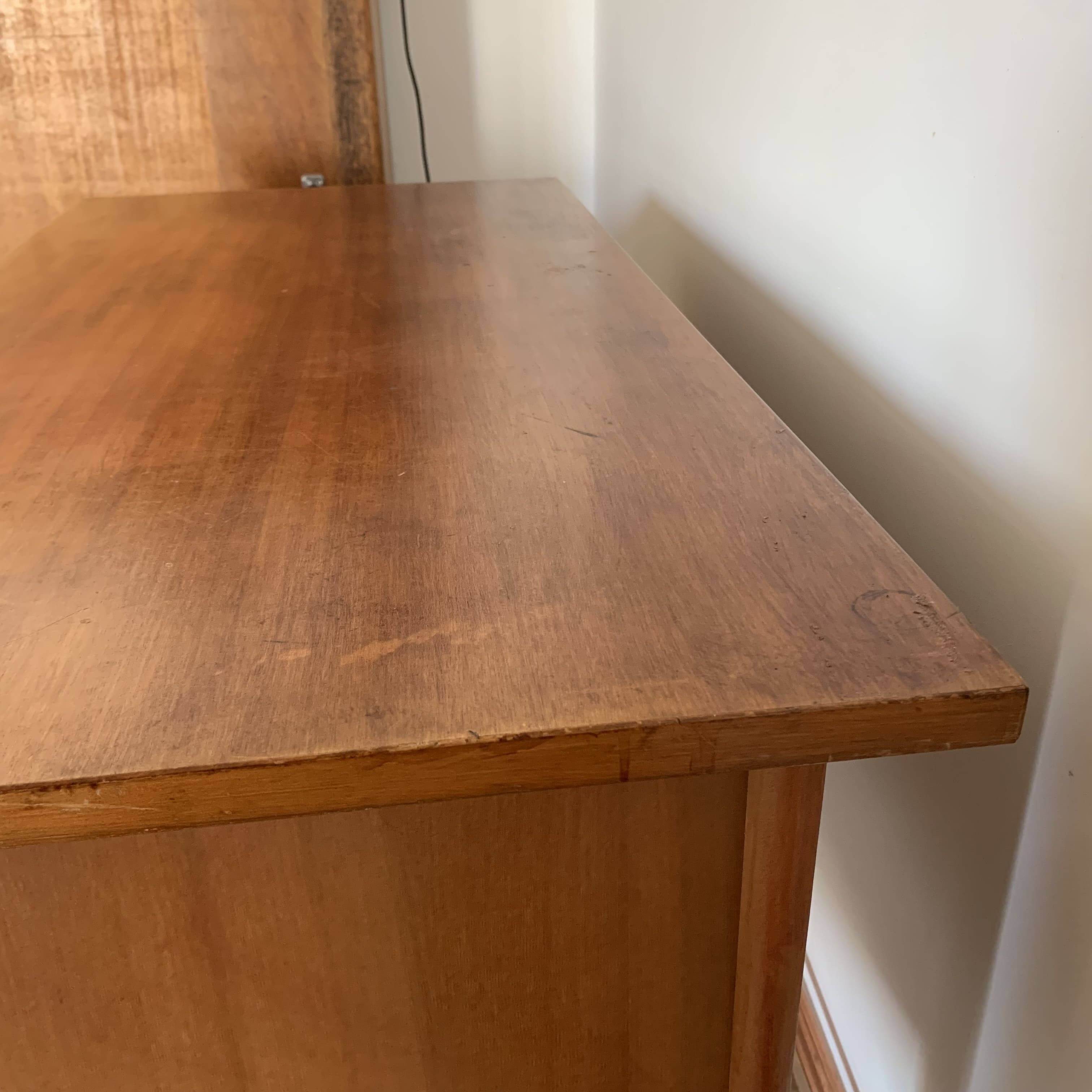 Vintage desk - 3 drawers