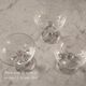 3 coupes à champagne en verre taillé