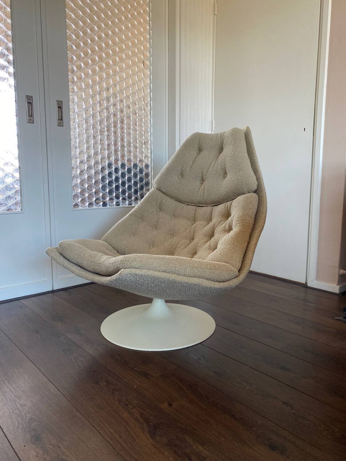 Fauteuil Lounge Artifort modèle F588 par Geoffrey Harcourt, années 1960