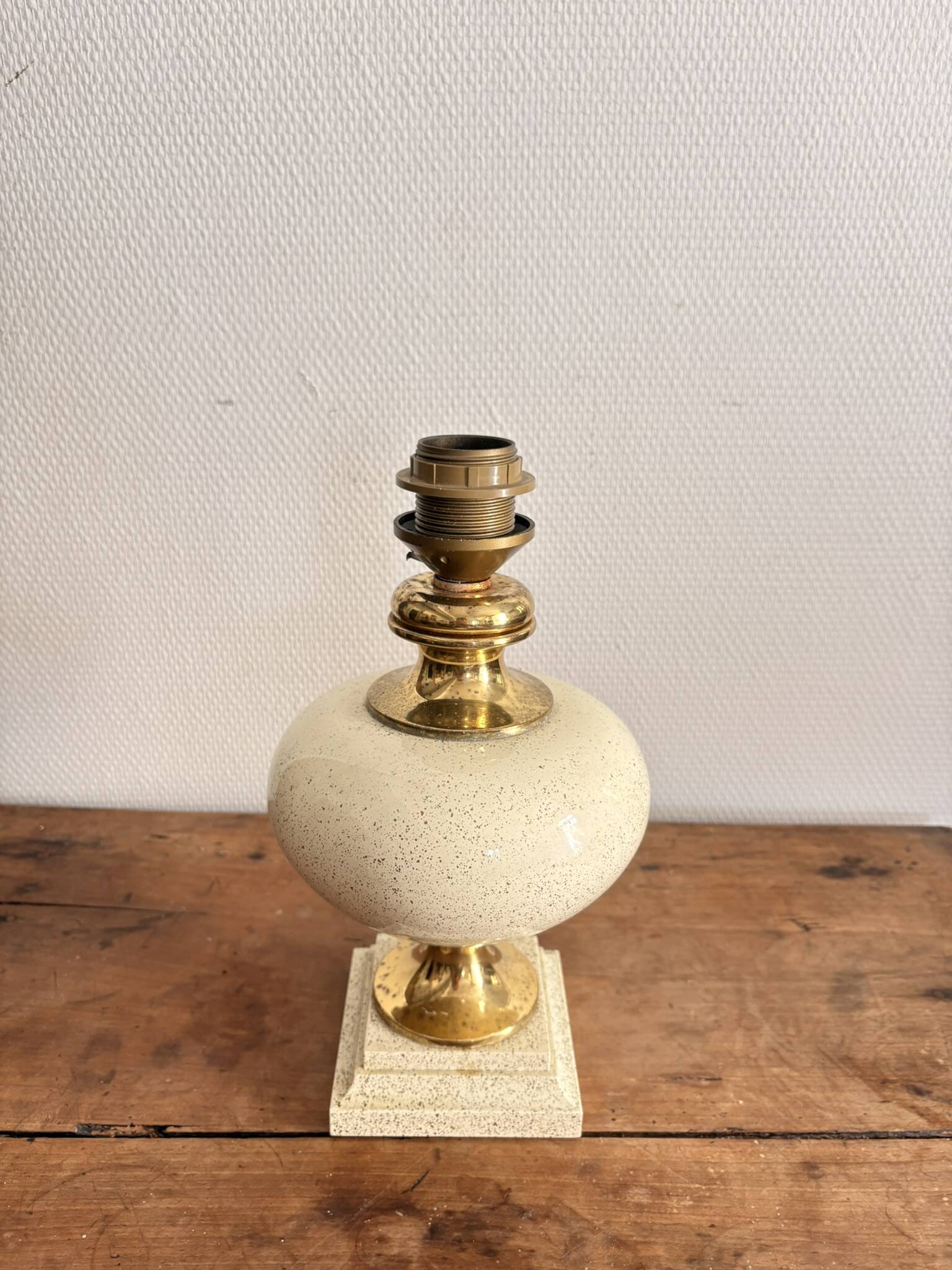 Spotted Vintage Lamp Hollywood Regency Style Chic Ostrich Egg