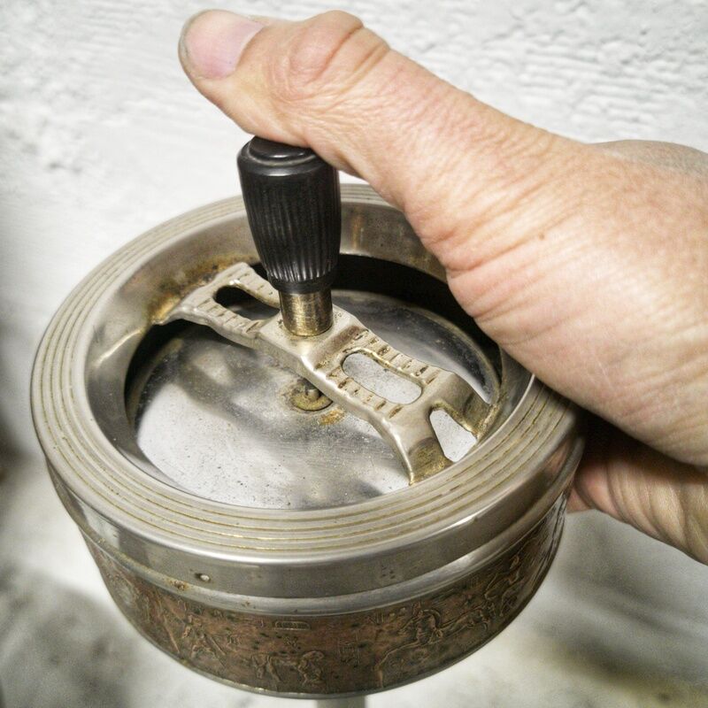 Marble standing ashtray