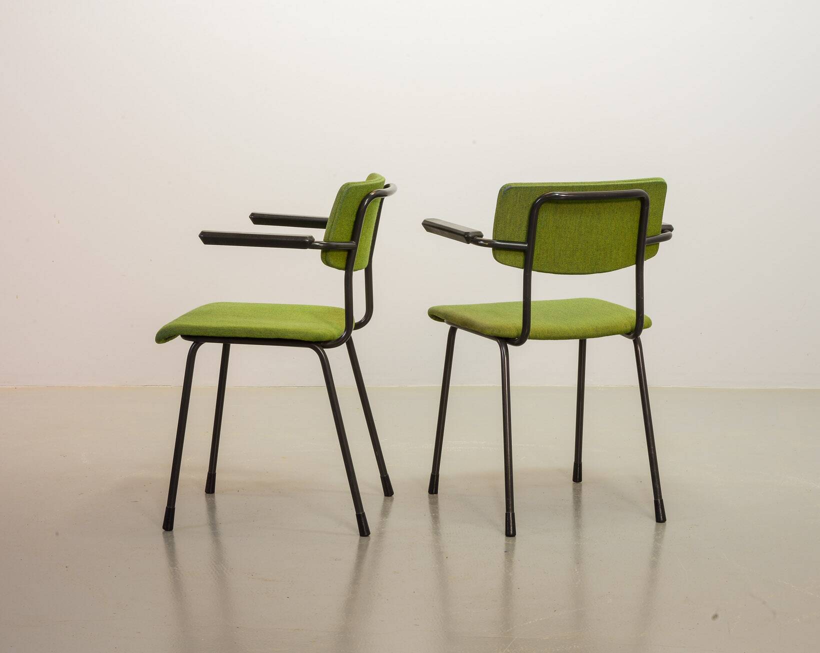 6 Dutch Design Gispen Dining Chairs Model 1235 by André Cordemeyer 1960s