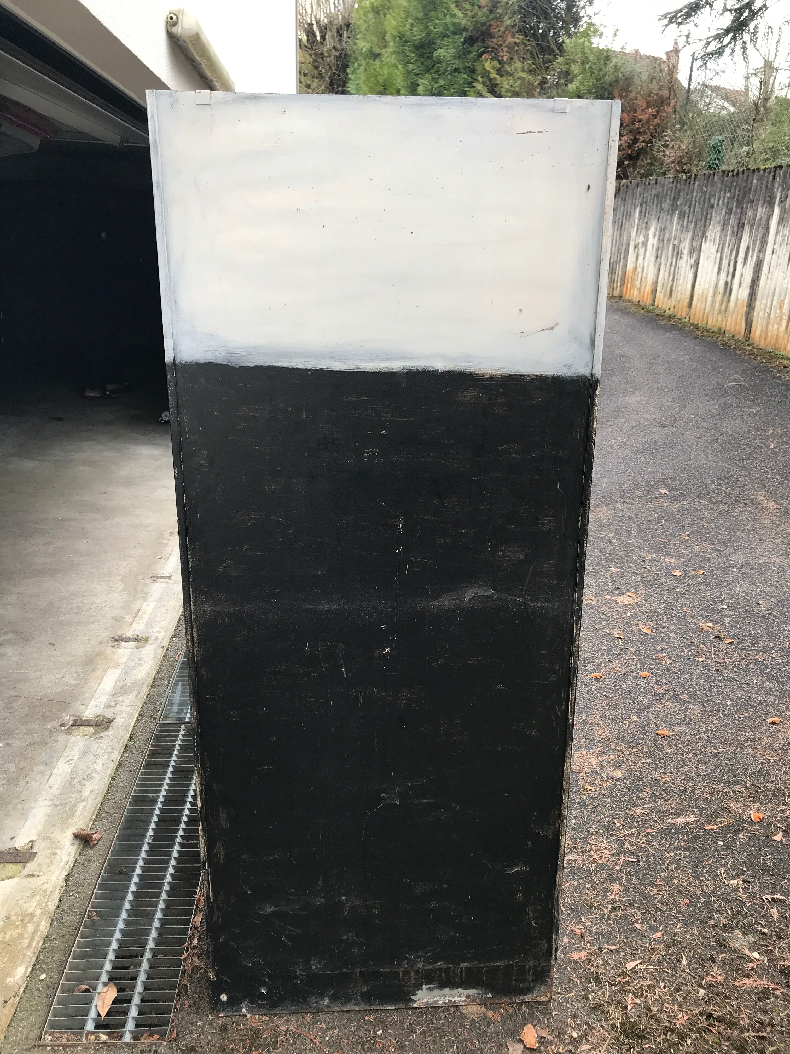 Parisian white metal kitchen cabinet