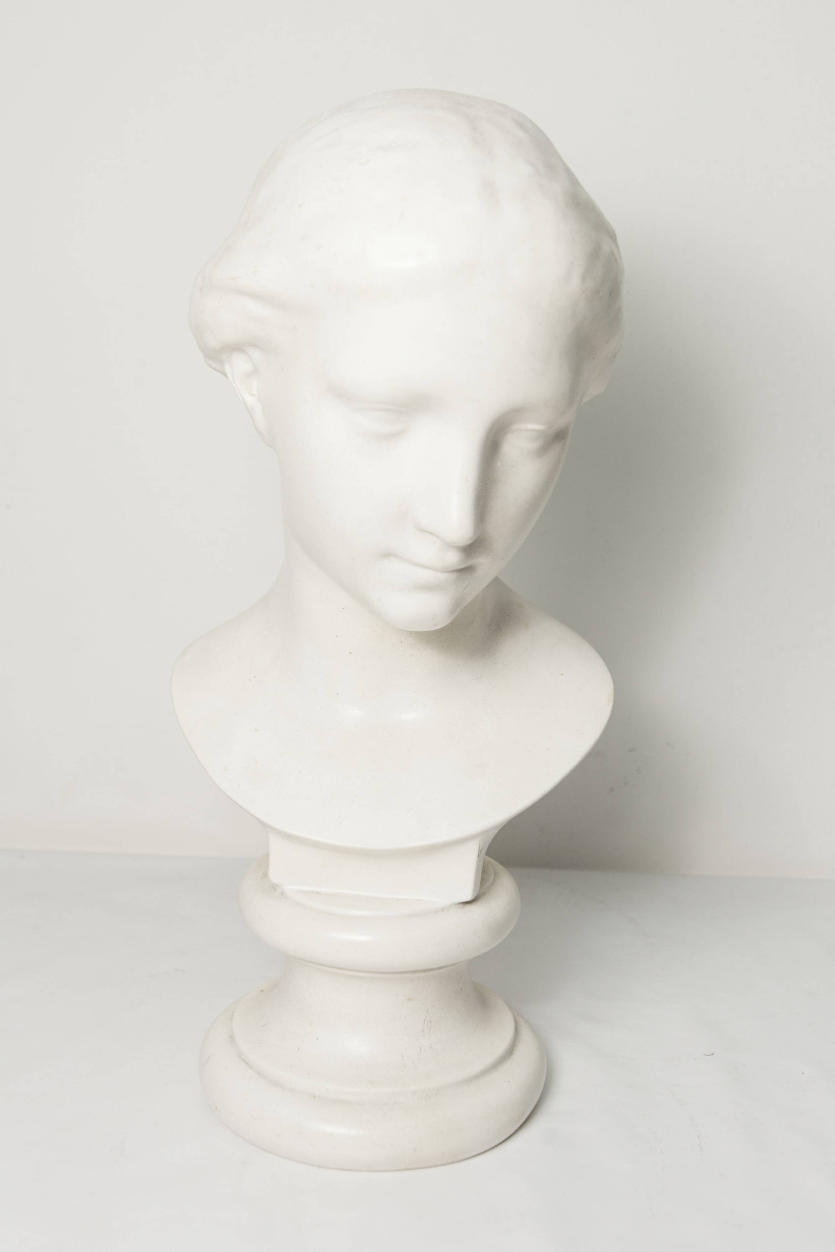 Buste femme en marbre 43cm musée Louvre 1445