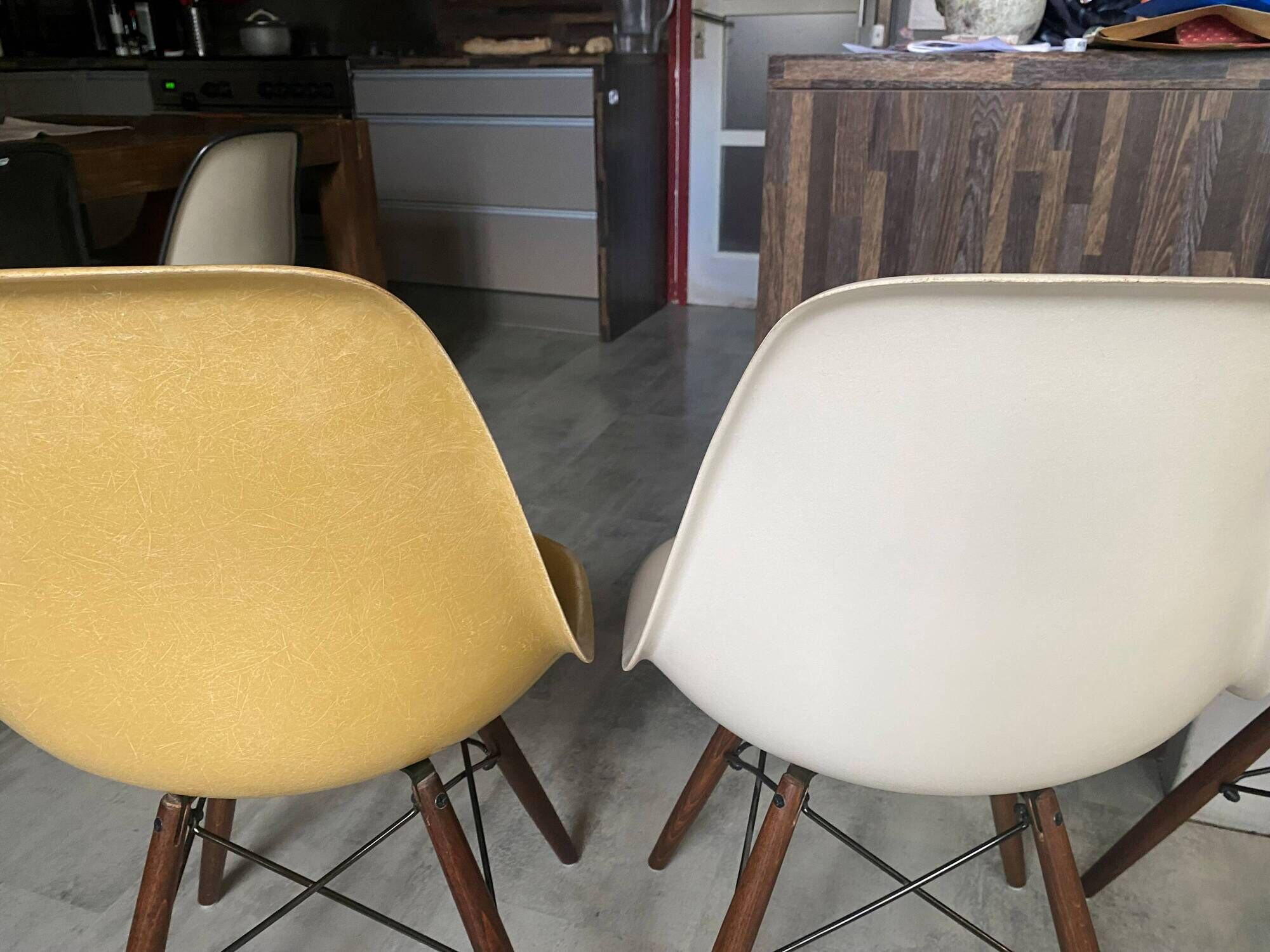 Lot 4 chaises dsw fibre noyer eames herman miller vintage