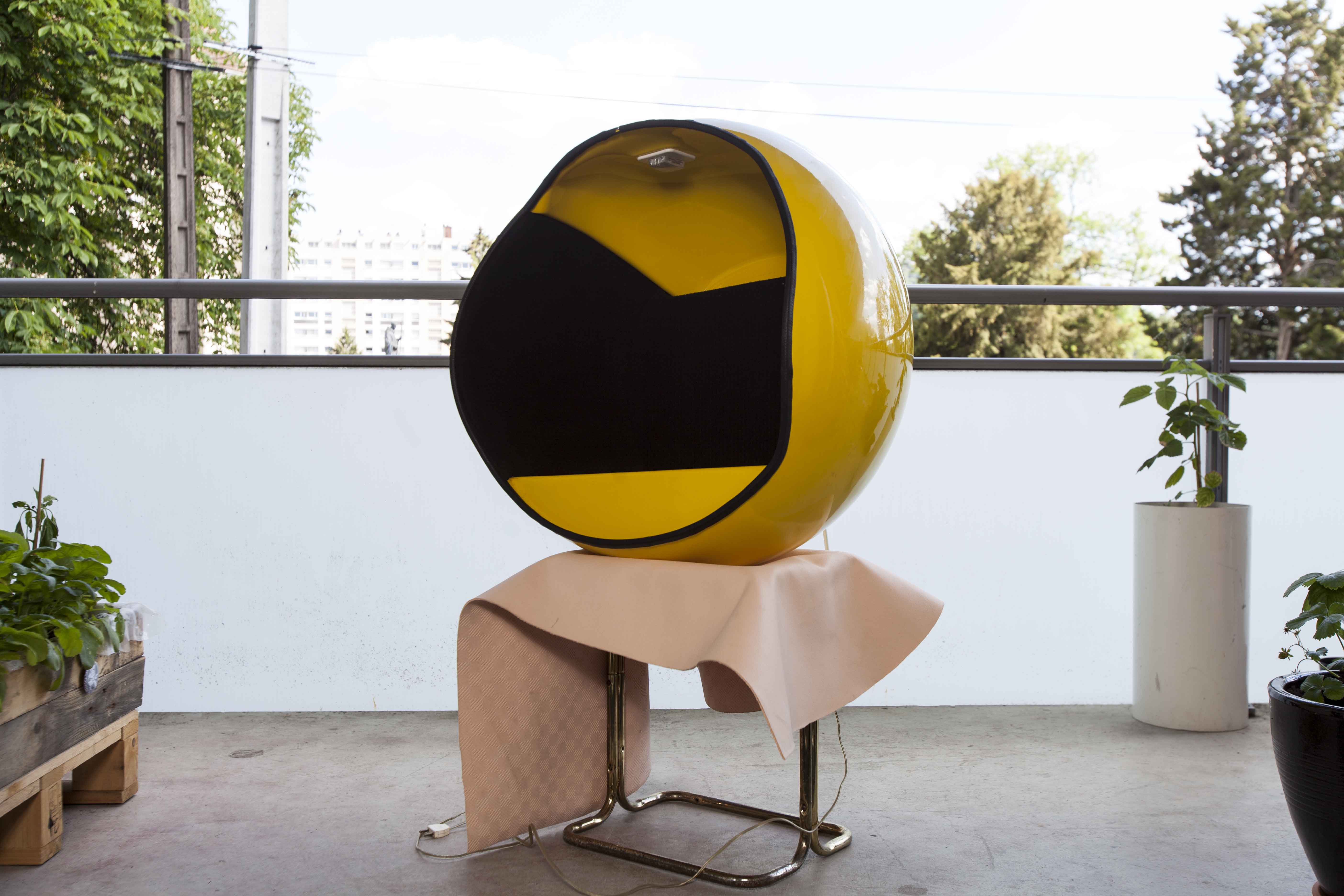 1970 fiberglass telephone booth with light