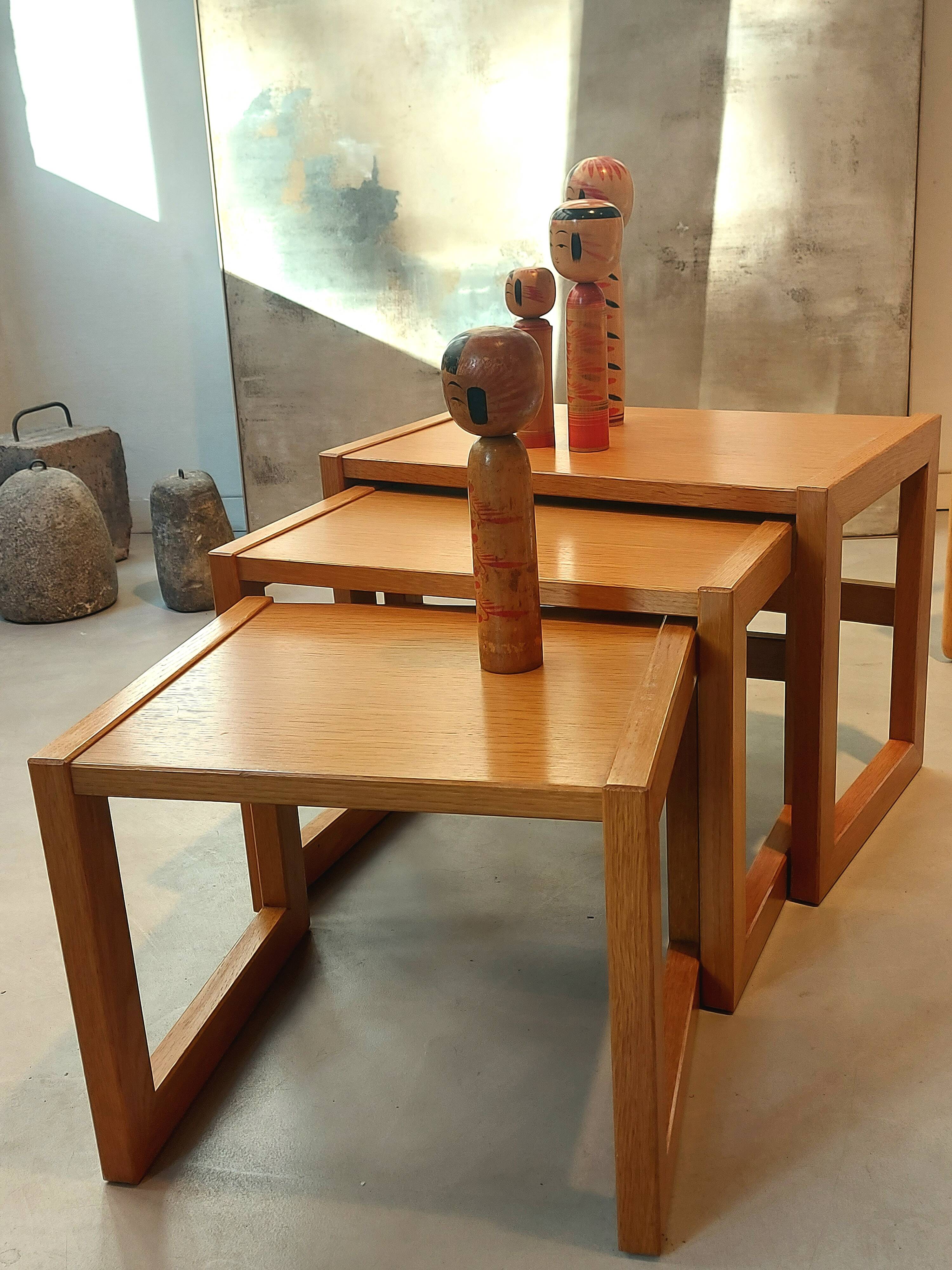 Modernist solid oak nesting table 1970