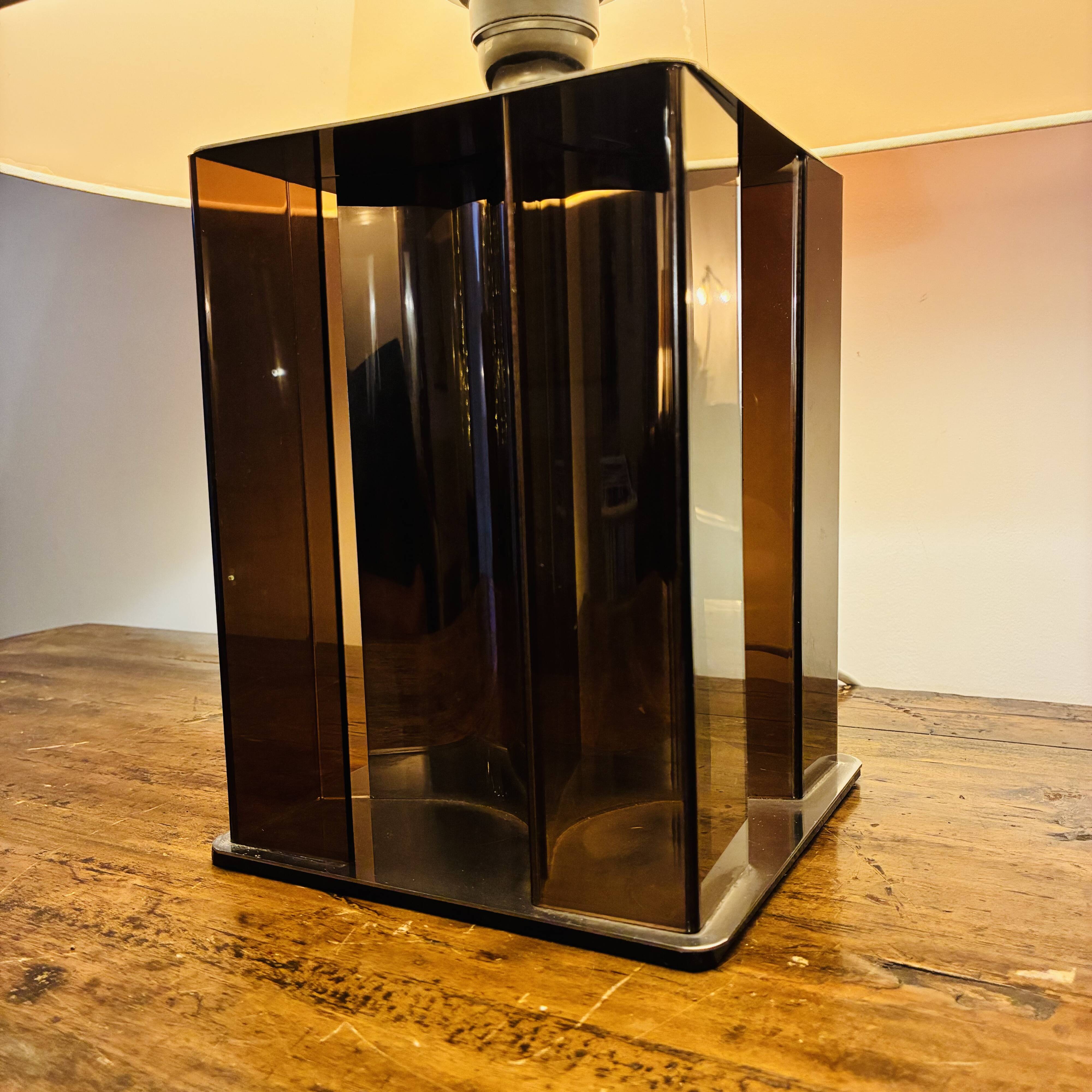 Vintage table lamp in smoked Plexiglas and metal - 1970s design