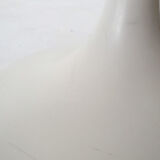 Maurice Burke for Arkana "tulip" side table, U.K. 1960