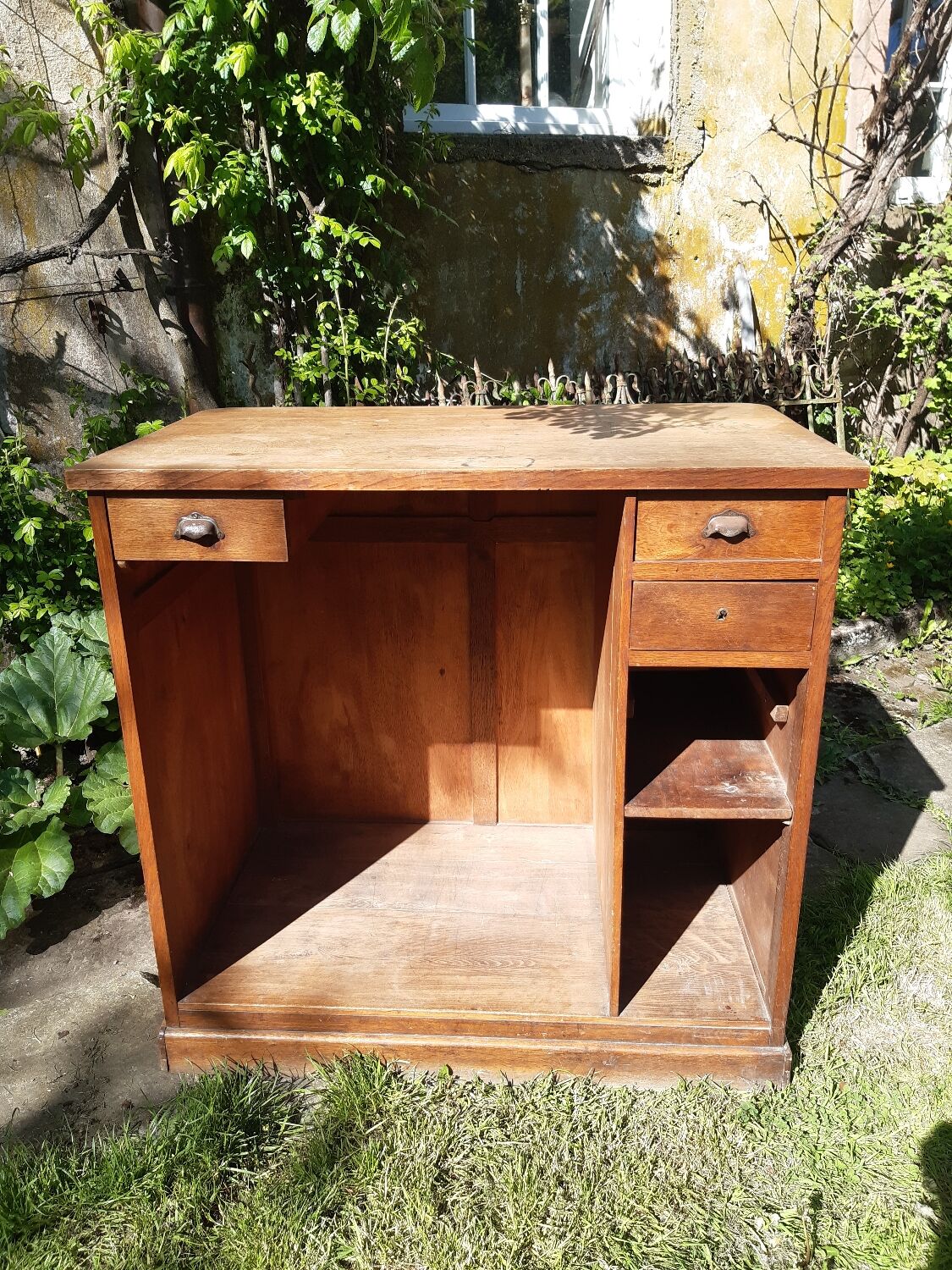 Old trading post circa 1940 oak