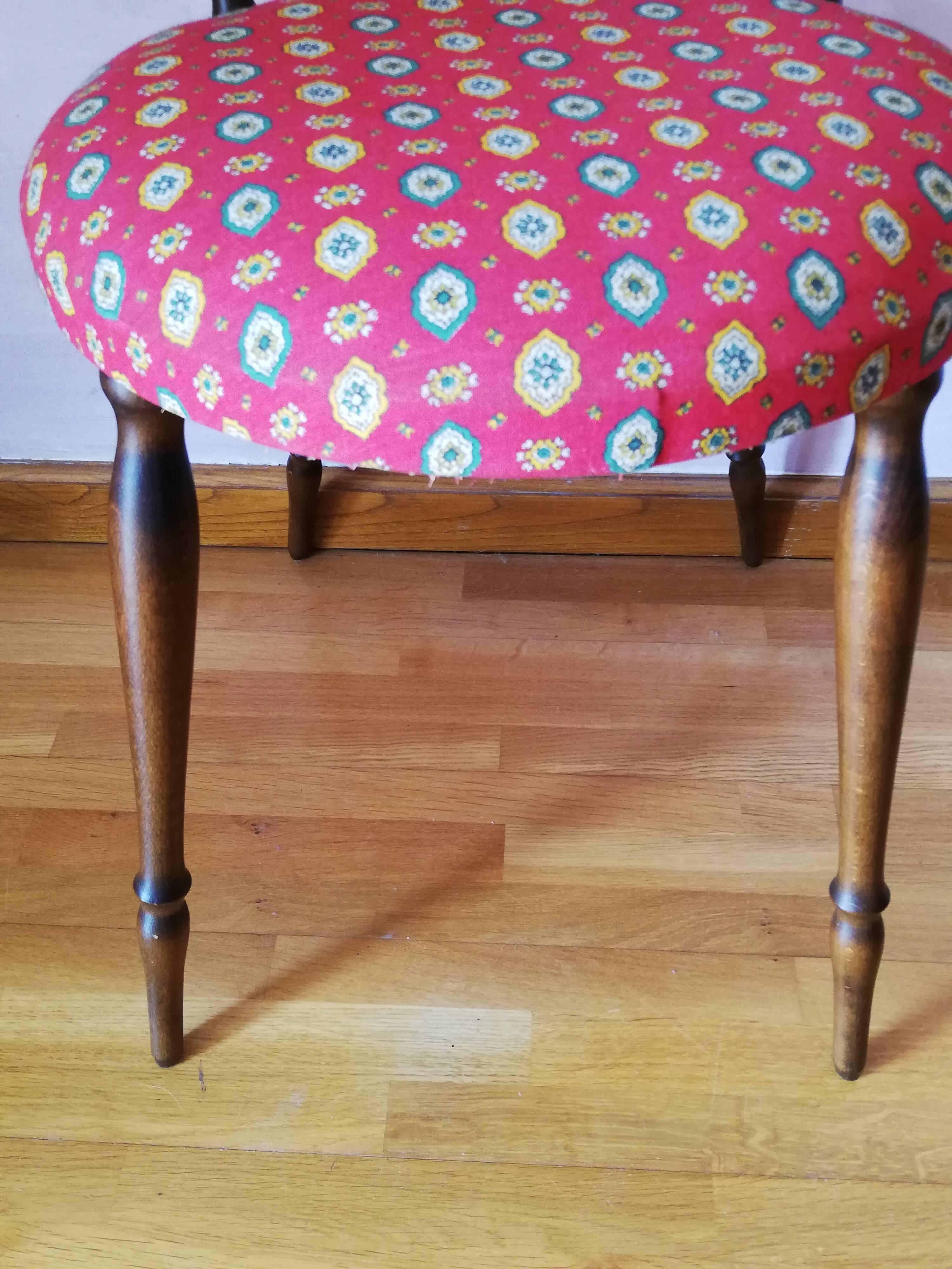 Chaise en bois des années 60