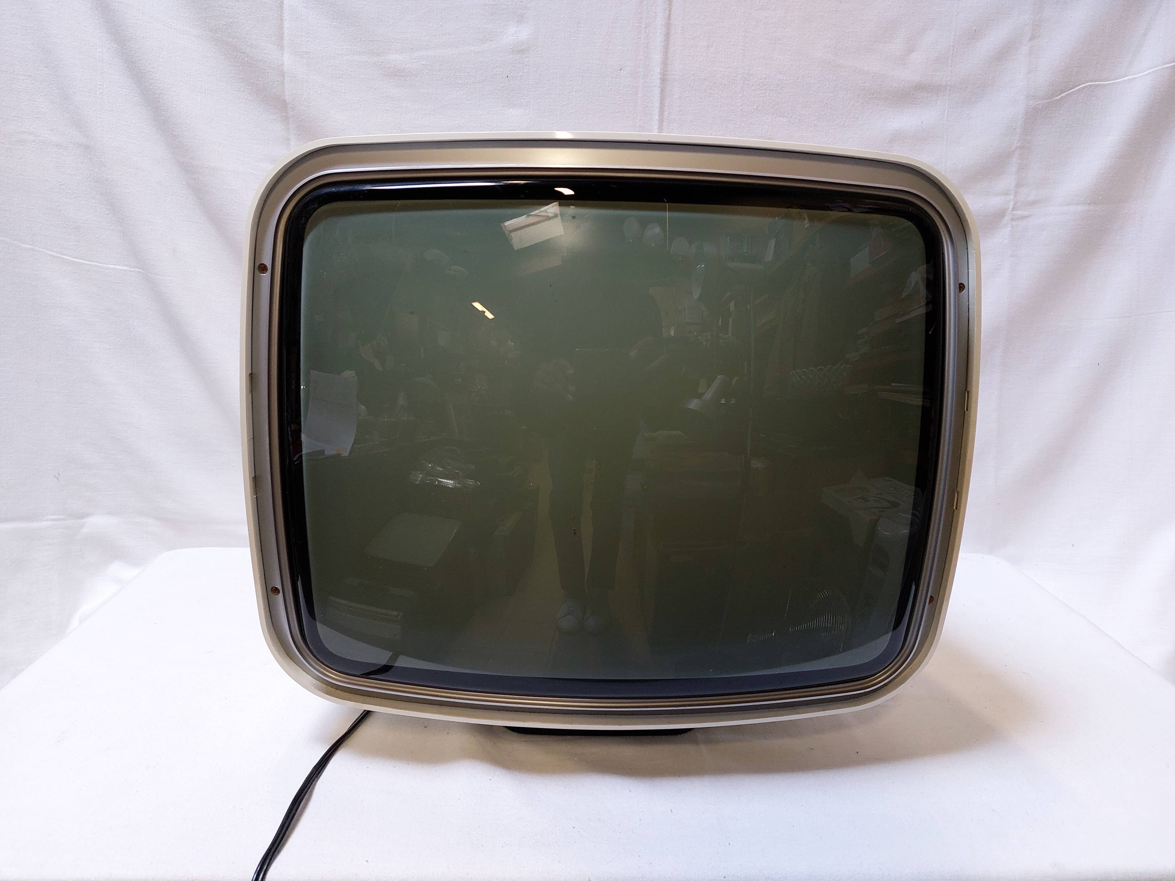 Vintage Pathé Marconi T72344 Television - 1970s, Space Age