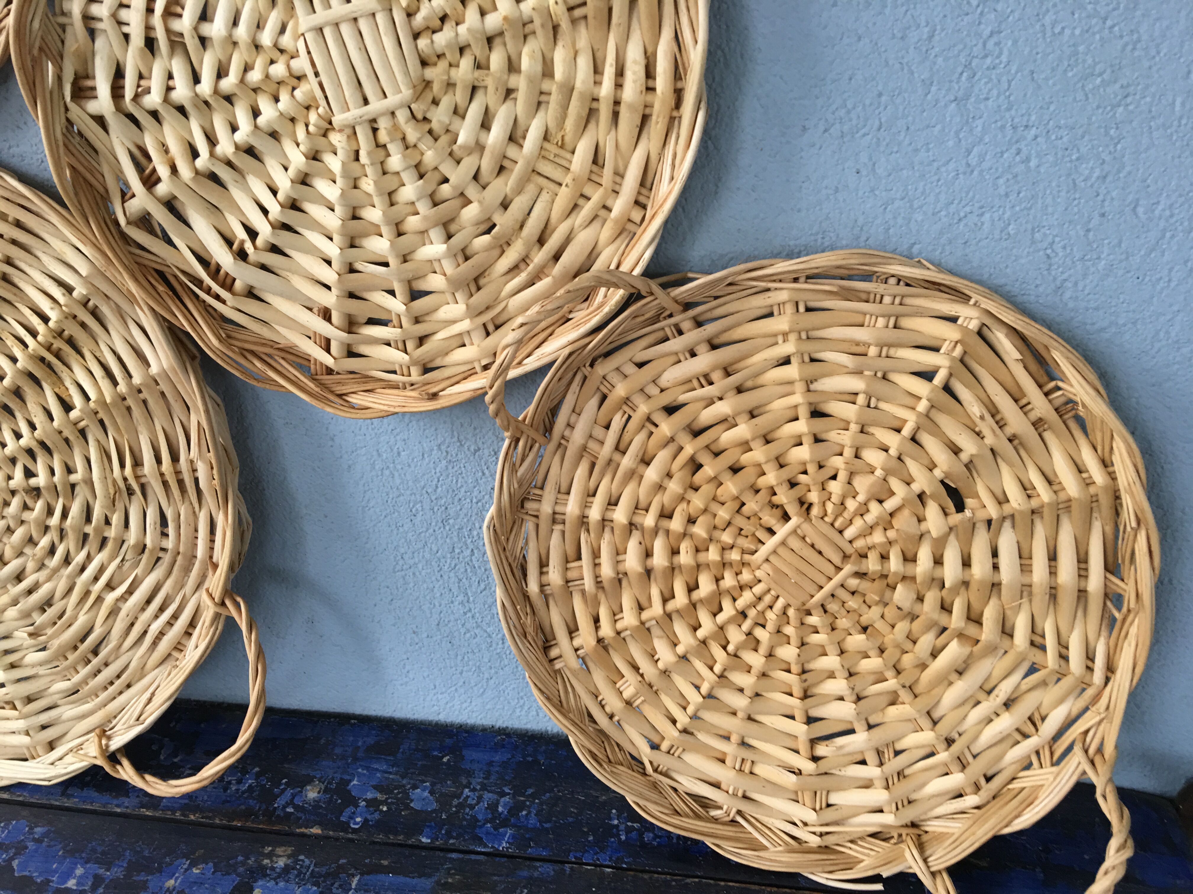 Lot de 4 plateaux rotin