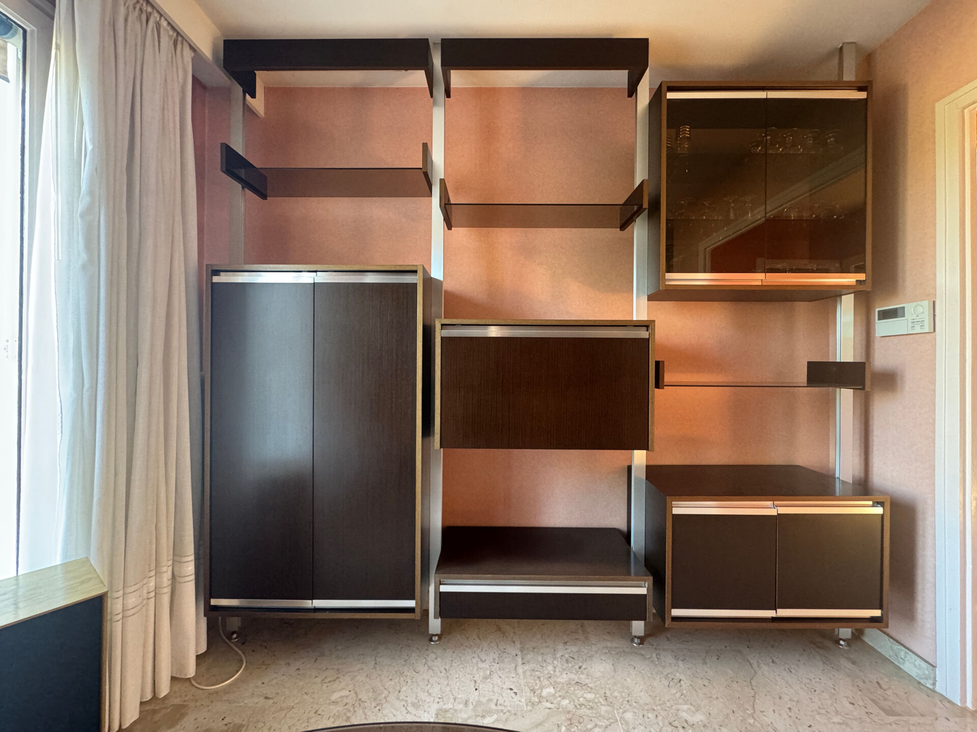 Modular furniture Ligne Roset ML80 in excellent condition.