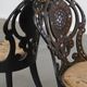 Ensemble antique de 2 chaises en nacre fabriquées en papier mâché.