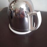 Theire in 2 elements